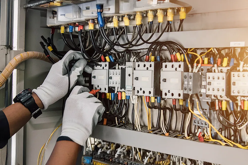 Die Lichtmacher Elektroinstallation und Beleuchtung